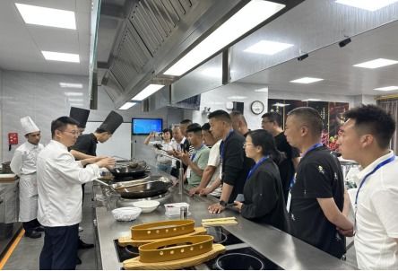 我校成功舉辦2023年西藏注冊藏菜烹飪大師名師暨注冊西藏餐飲服務大師名師培訓班